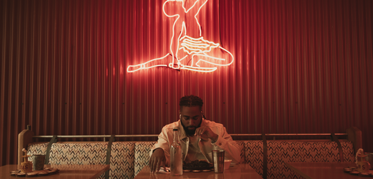 Louder_Maelle Bonnegrace